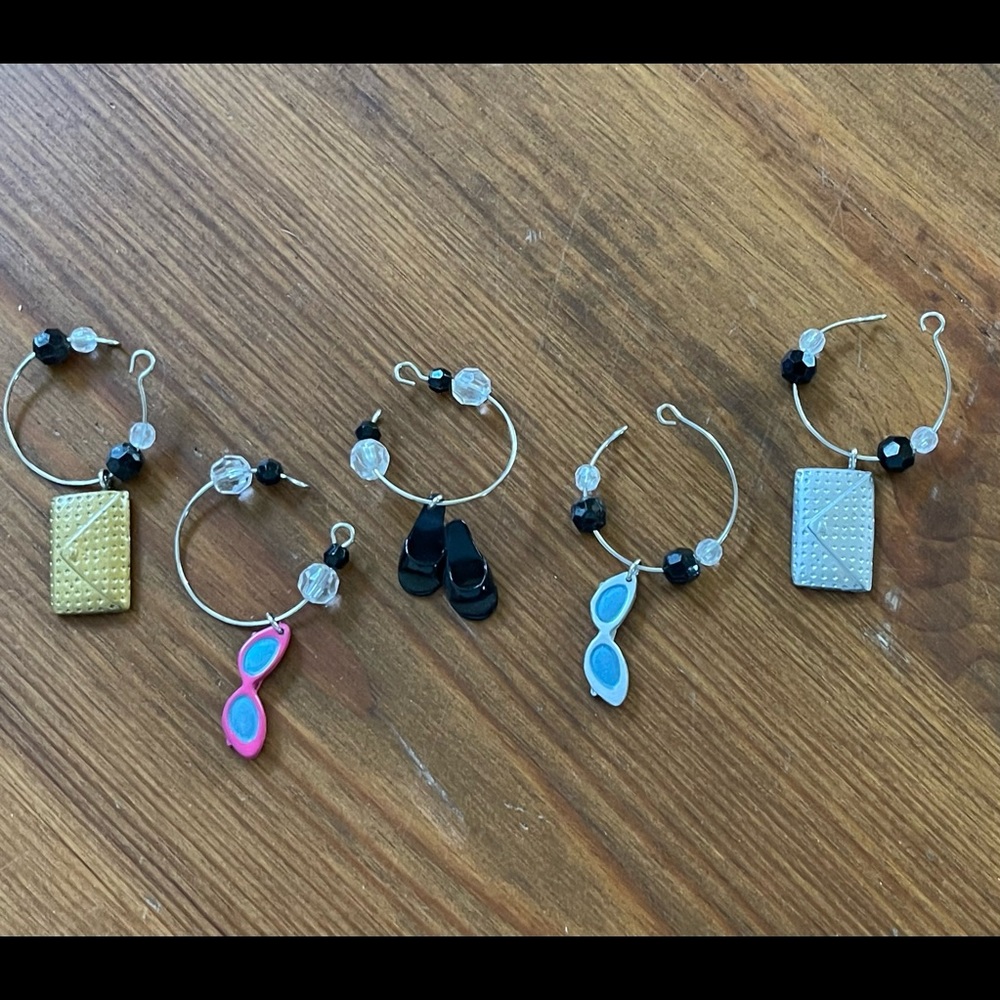 Barbie wine key set